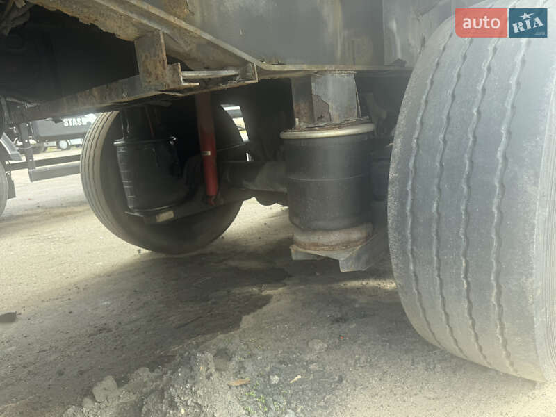 Бортовой полуприцеп Pacton TTD 454 2002 в Хмельницком