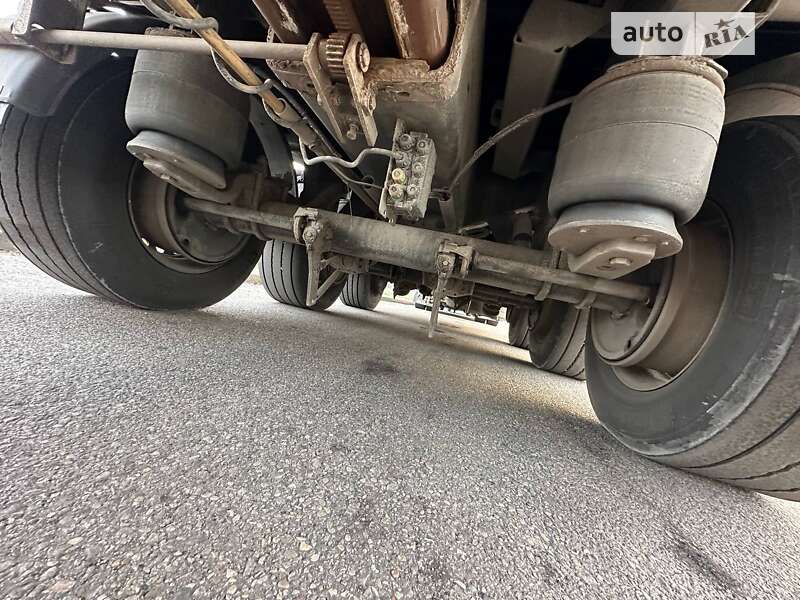 Контейнеровоз напівпричіп Pacton TXC 2008 в Вінниці