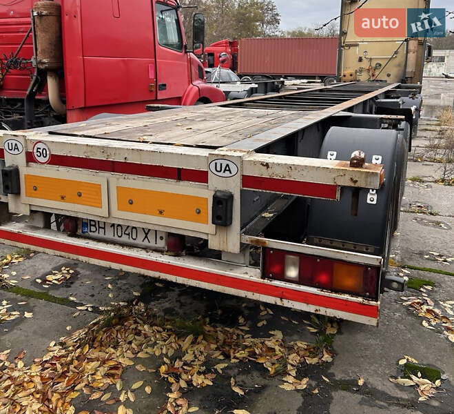 Контейнеровоз полуприцеп Pacton TXD 2002 в 