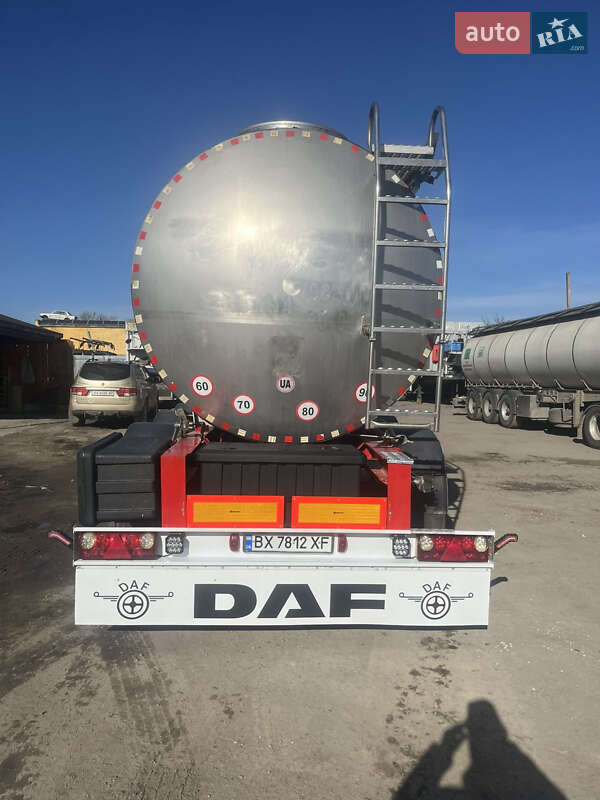 Цистерна полуприцеп Pacton TXL 1994 в Городке