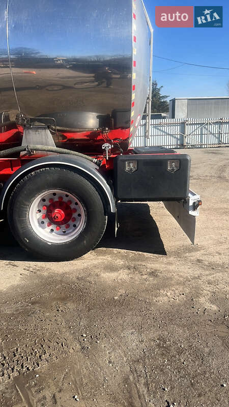 Цистерна напівпричіп Pacton TXZ 339 1994 в Городку фото 16 Цистерна напівпричіп Pacton TXZ 339 1994 в Городку