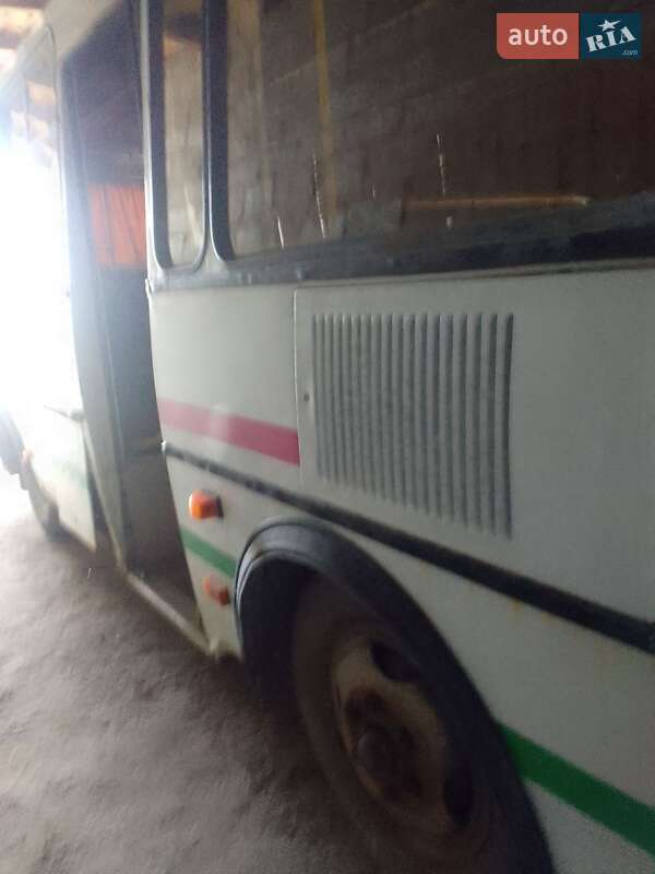 Городской автобус ПАЗ 32054 2006 в Константиновке (Краматорского района) фото 12 Городской автобус ПАЗ 32054 2006 в Константиновке (Краматорского района)