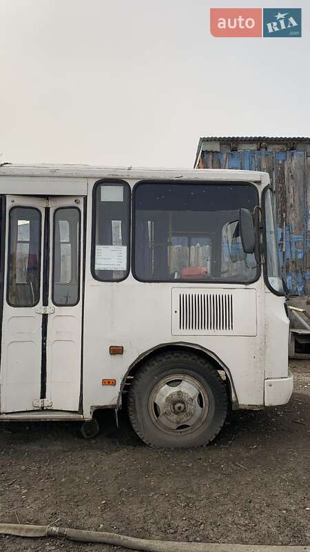 Городской автобус ПАЗ 32054 2004 в Самборе