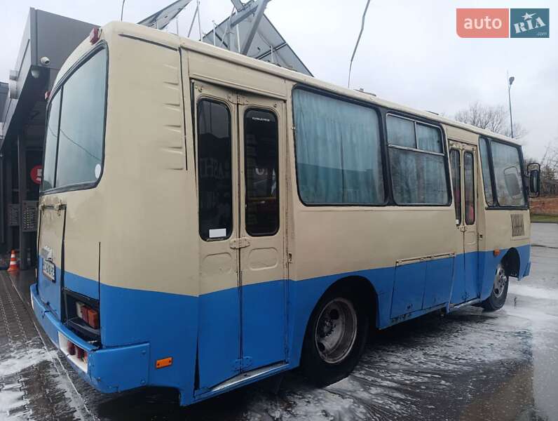 Приміський автобус ПАЗ 32054 2005 в Івано-Франківську