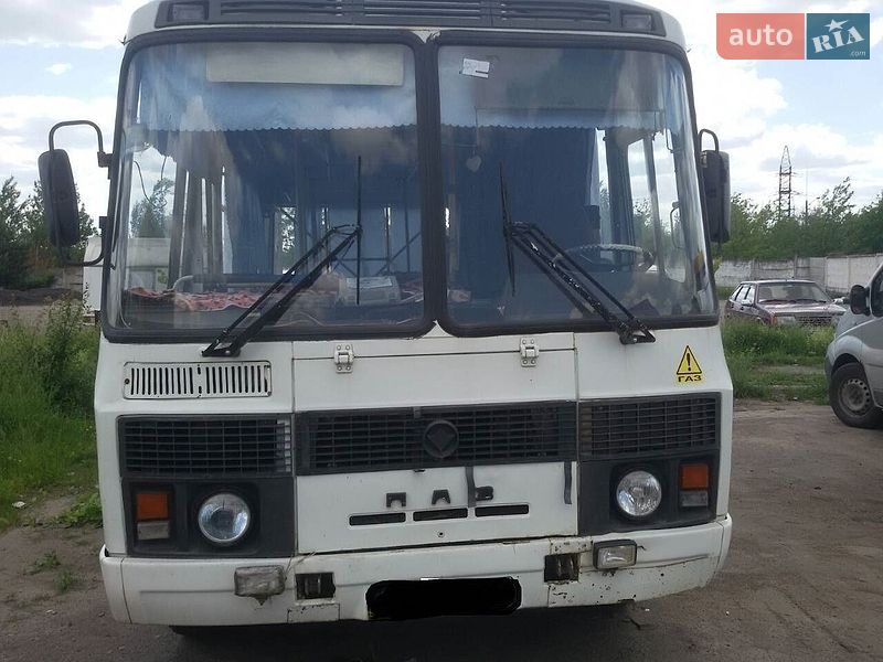 Пригородный автобус ПАЗ 32054 2005 в Львове