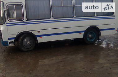 Пригородный автобус ПАЗ 3205 2005 в Верховине