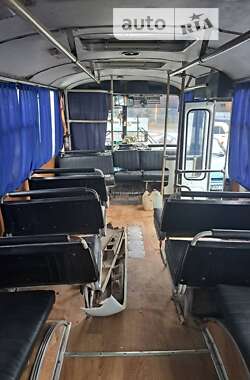 Городской автобус ПАЗ 3205 2002 в Ужгороде