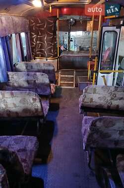 Пригородный автобус ПАЗ 3205 2005 в 