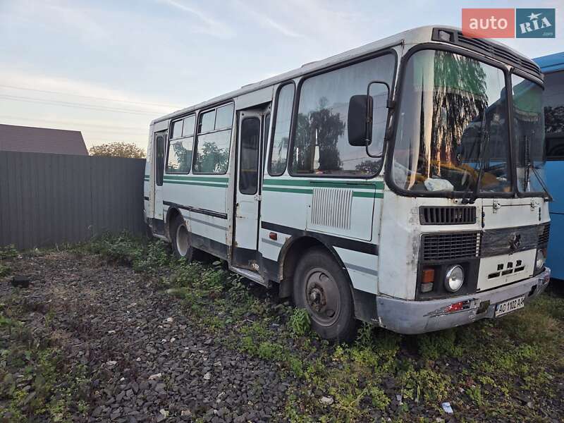 Пригородный автобус ПАЗ 3205 2004 в Луцке фото 2 Пригородный автобус ПАЗ 3205 2004 в Луцке