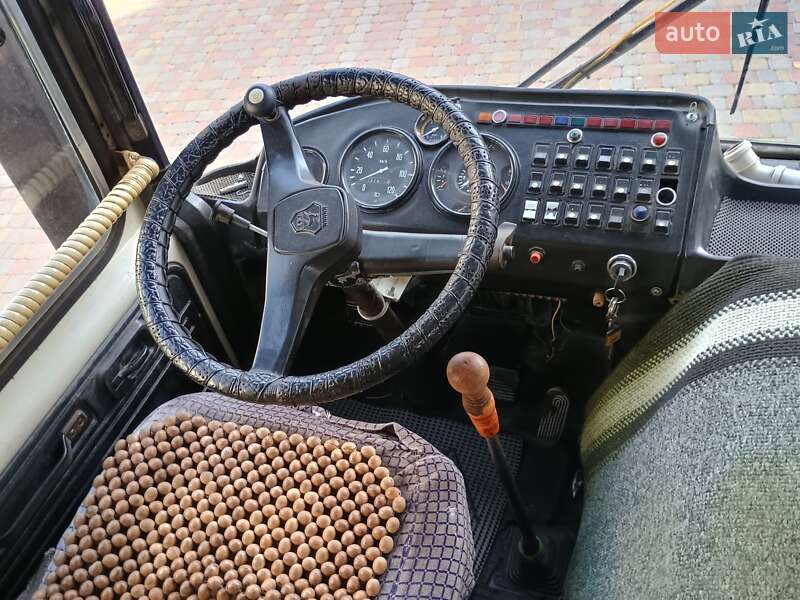 Приміський автобус ПАЗ 3205 2004 в Чорткові фото 12 Приміський автобус ПАЗ 3205 2004 в Чорткові