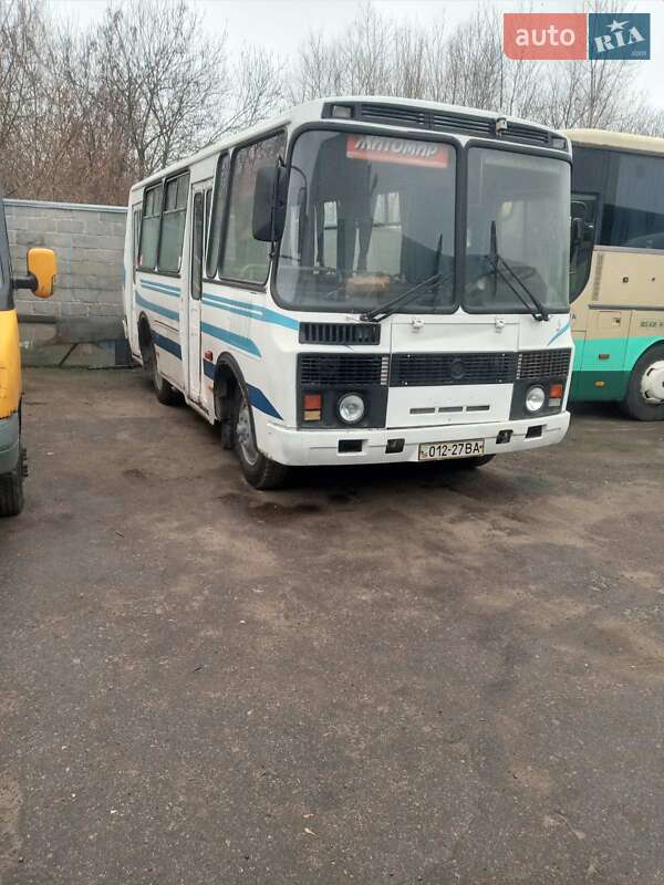 Міський автобус ПАЗ 3205 2003 в Житомирі