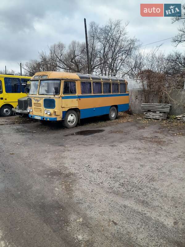 Городской автобус ПАЗ 672м 1988 в Александрие