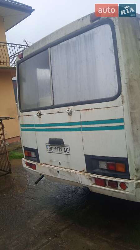 Городской автобус ПАЗ ПАЗ 2003 в Львове