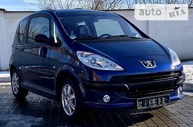 Хэтчбек Peugeot 1007 2005 в Одессе