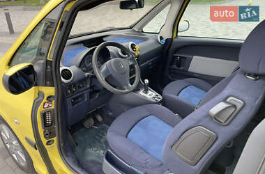 Микровэн Peugeot 1007 2005 в 