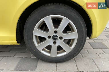 Микровэн Peugeot 1007 2005 в 