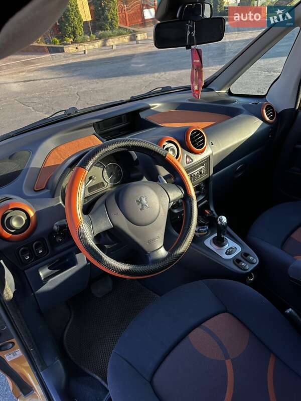 Мікровен Peugeot 1007 2005 в Звенигородці