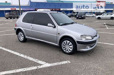 Хэтчбек Peugeot 106 2001 в Киеве