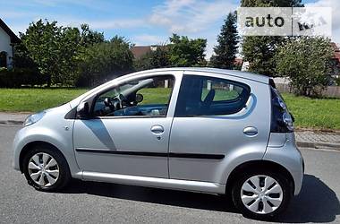 Хэтчбек Peugeot 107 2011 в Львове