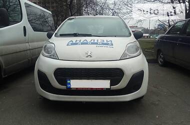 Хэтчбек Peugeot 107 2014 в Киеве