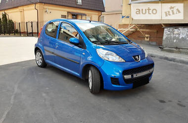 Хетчбек Peugeot 107 2011 в Хмельницькому