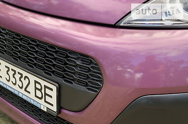 Хетчбек Peugeot 107 2012 в 