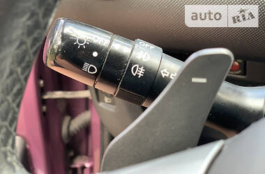 Хетчбек Peugeot 107 2012 в 