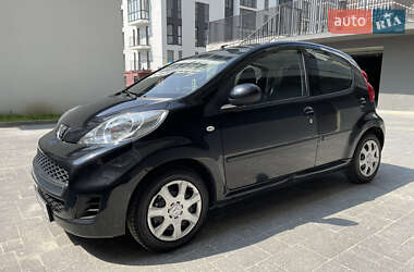 Хэтчбек Peugeot 107 2010 в Львове