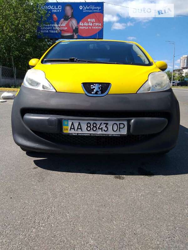 Хэтчбек Peugeot 107 2007 в Киеве