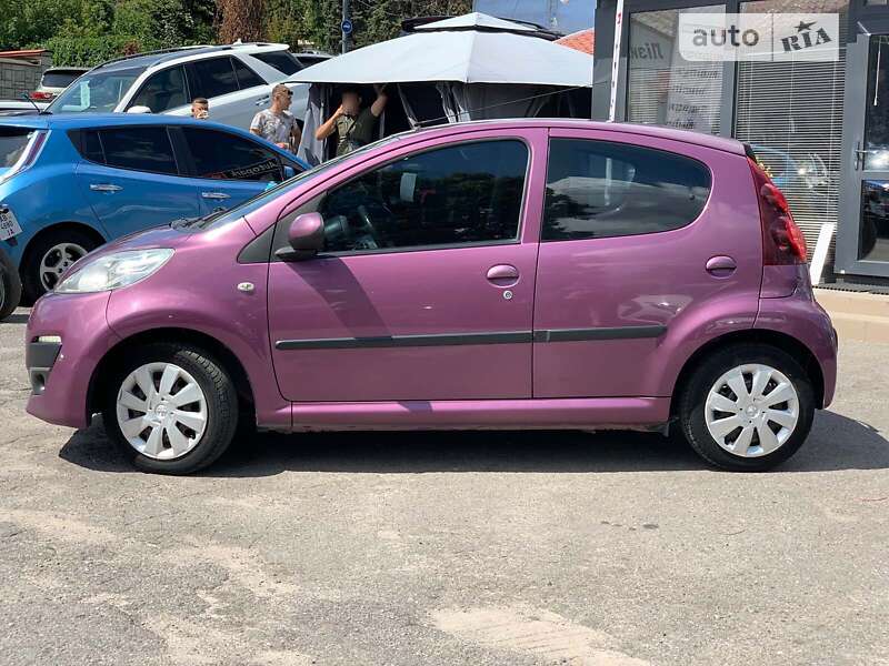 Хэтчбек Peugeot 107 2012 в Виннице