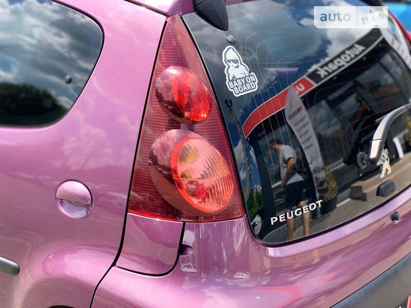 Хэтчбек Peugeot 107 2012 в Виннице