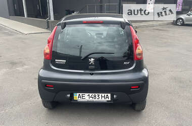 Хетчбек Peugeot 107 2012 в Дніпрі