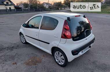 Хэтчбек Peugeot 107 2012 в Луцке