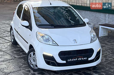 Хэтчбек Peugeot 107 2012 в Николаеве