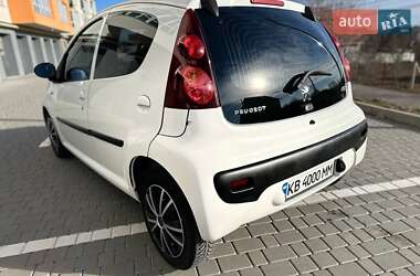 Хэтчбек Peugeot 107 2012 в Виннице