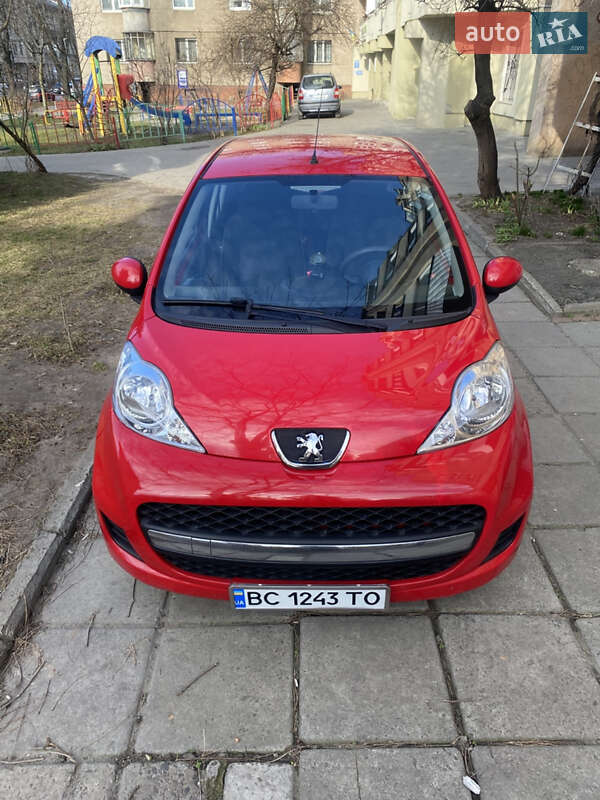 Хетчбек Peugeot 107 2011 в Львові