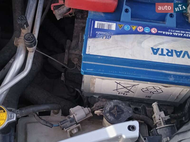 Хетчбек Peugeot 107 2008 в Кам'янець-Подільському