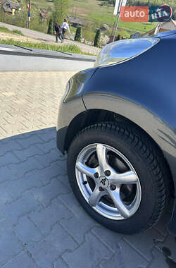 Хетчбек Peugeot 107 2010 в 