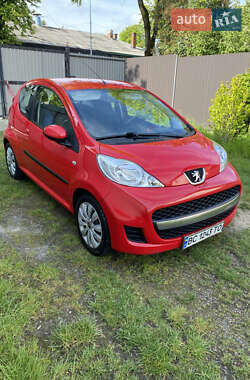 Хетчбек Peugeot 107 2011 в Львові