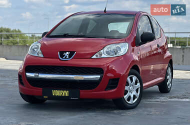 Хэтчбек Peugeot 107 2009 в Киеве
