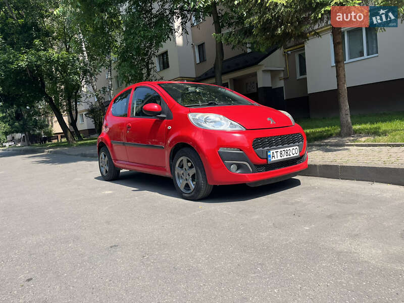 Peugeot 107 2012