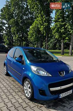 Хетчбек Peugeot 107 2011 в Новоселиці