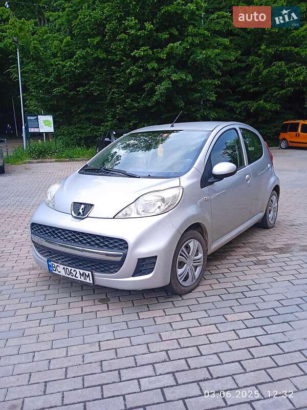 Peugeot 107 2010
