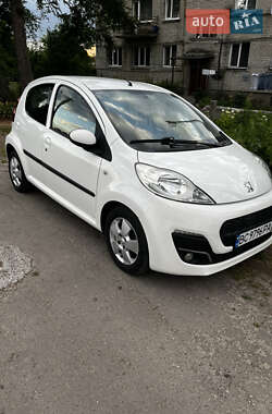 Хэтчбек Peugeot 107 2012 в Львове