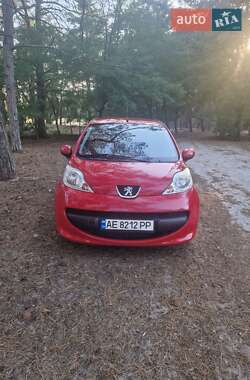 Хетчбек Peugeot 107 2007 в Дніпрі