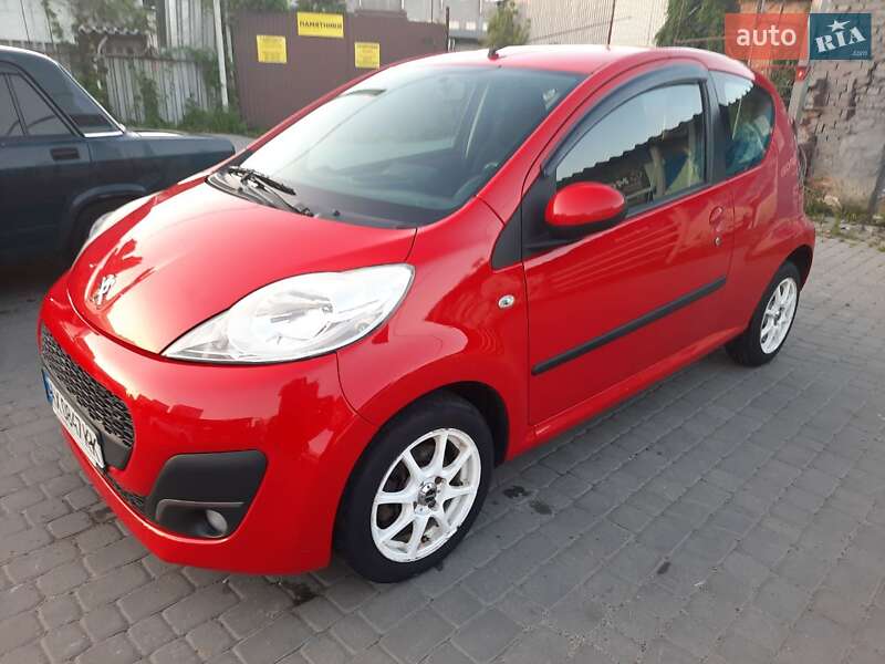 Хетчбек Peugeot 107 2012 в Харкові