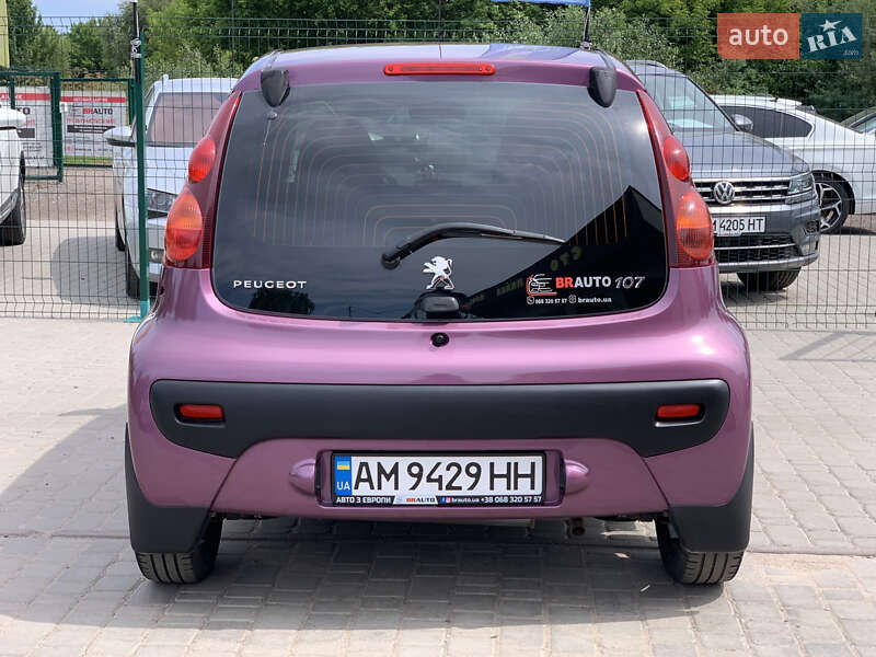 Хетчбек Peugeot 107 2014 в Бердичеві