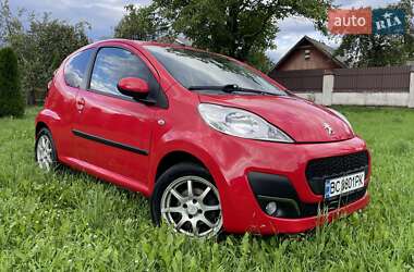Хэтчбек Peugeot 107 2012 в Сколе