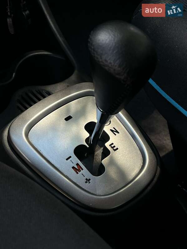 Хетчбек Peugeot 107 2012 в Вільногірську