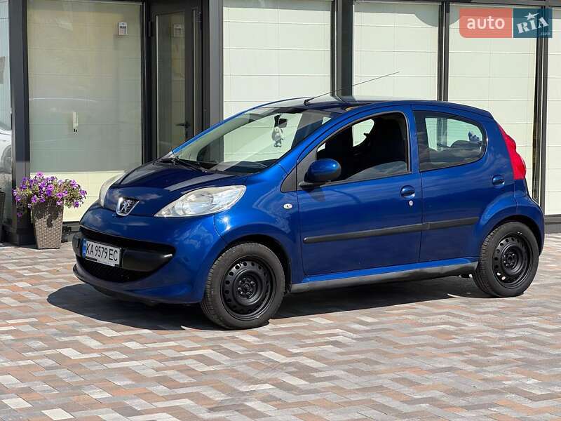 Хэтчбек Peugeot 107 2007 в Киеве